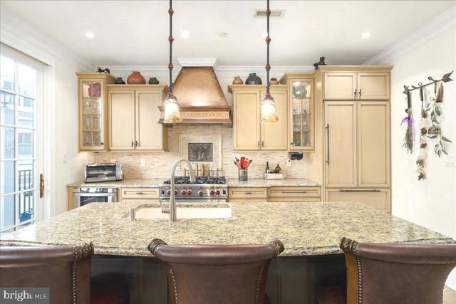 36 W MECHANIC ST, New Hope, PA 18938