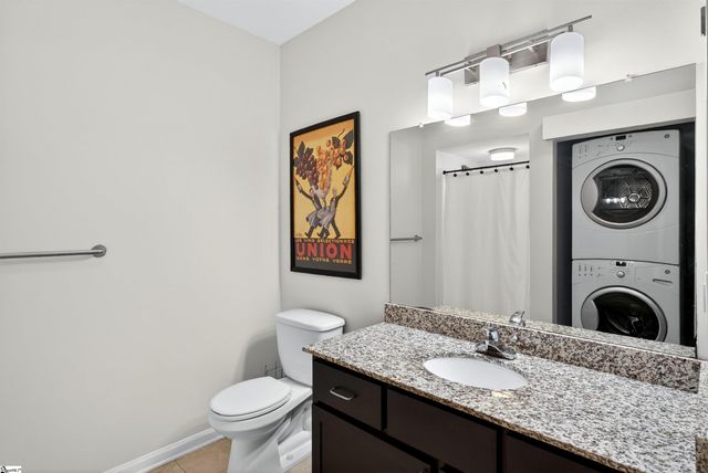 100 E Washington Street Unit 23, Greenville, SC 29601