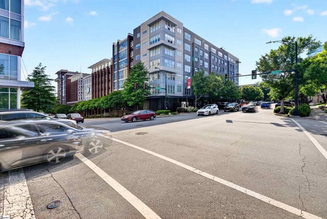 100 E Washington Street Unit 23, Greenville, SC 29601