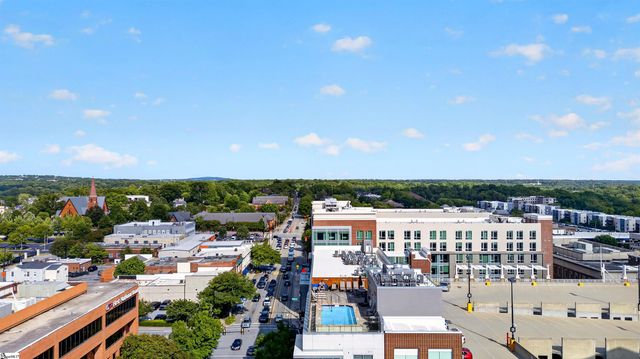 100 E Washington Street Unit 23, Greenville, SC 29601