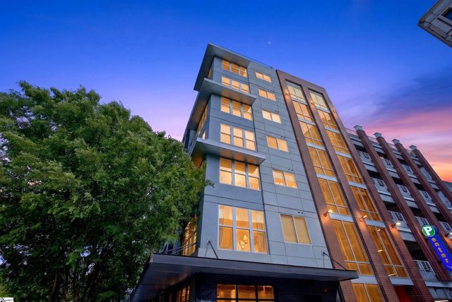 100 E Washington Street Unit 23, Greenville, SC 29601