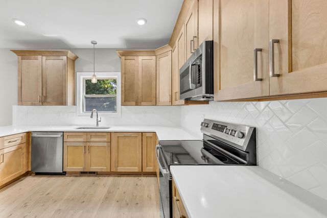 578 Pongracz Way, Clarksville, TN 37042