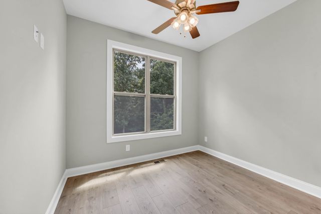 578 Pongracz Way, Clarksville, TN 37042