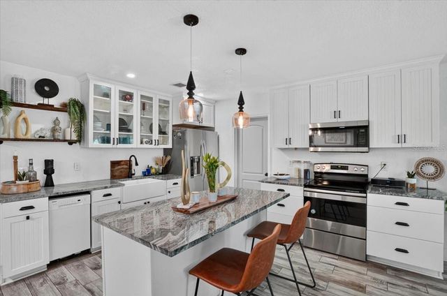 1417 19TH STREET W, Bradenton, FL 34205