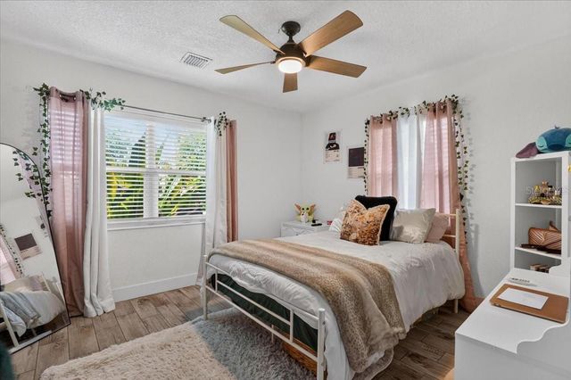 1417 19TH STREET W, Bradenton, FL 34205