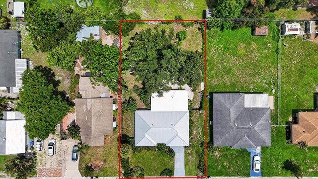 1417 19TH STREET W, Bradenton, FL 34205