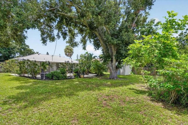 1417 19TH STREET W, Bradenton, FL 34205