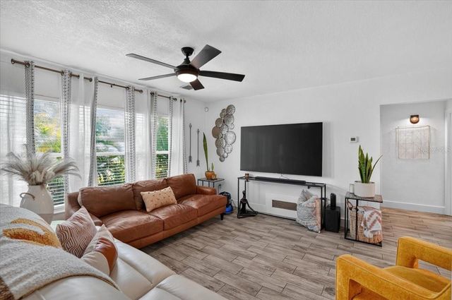 1417 19TH STREET W, Bradenton, FL 34205
