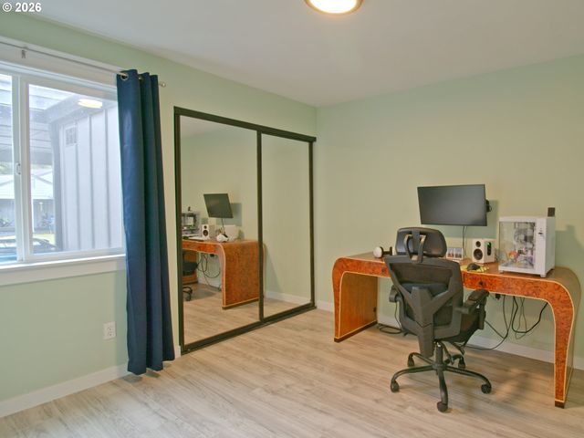 802 Nw 133RD St A, Vancouver, WA 98685