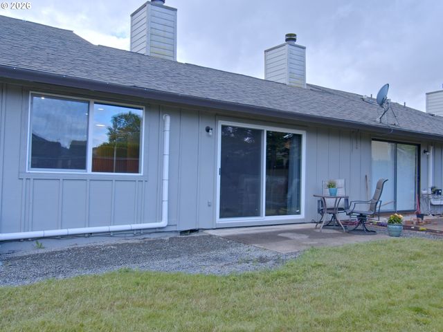 802 Nw 133RD St A, Vancouver, WA 98685