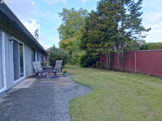 802 Nw 133RD St A, Vancouver, WA 98685