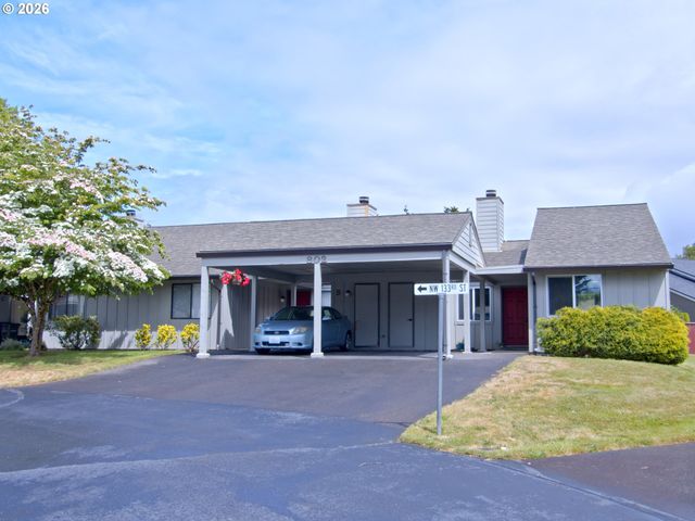 802 Nw 133RD St A, Vancouver, WA 98685