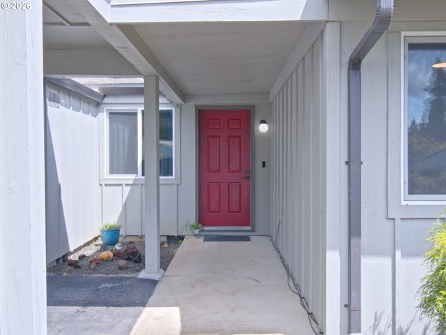 802 Nw 133RD St A, Vancouver, WA 98685