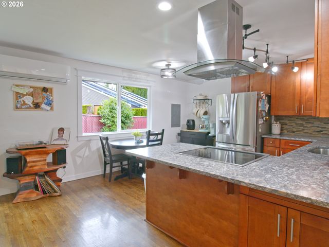 802 Nw 133RD St A, Vancouver, WA 98685