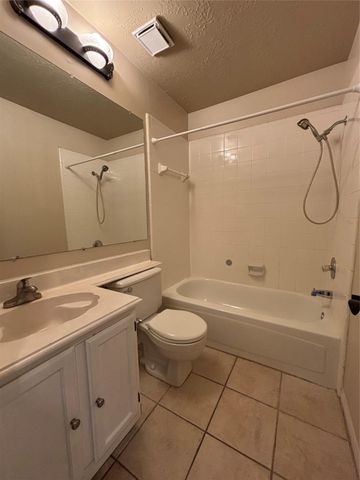 5007 Pine Prairie Lane, Houston, TX 77345