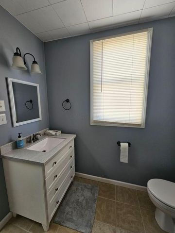 67 W Front Street, Logan, OH 43138
