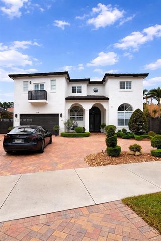 7770 NW 161st Ter, Miami Lakes, FL 33016