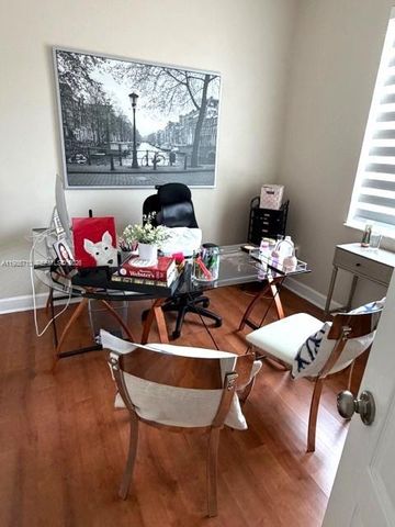 7770 NW 161st Ter, Miami Lakes, FL 33016