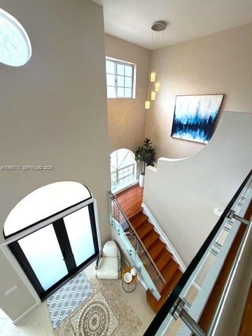 7770 NW 161st Ter, Miami Lakes, FL 33016