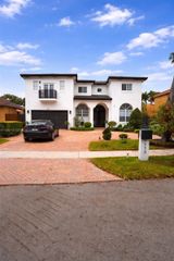 7770 NW 161st Ter, Miami Lakes, FL 33016