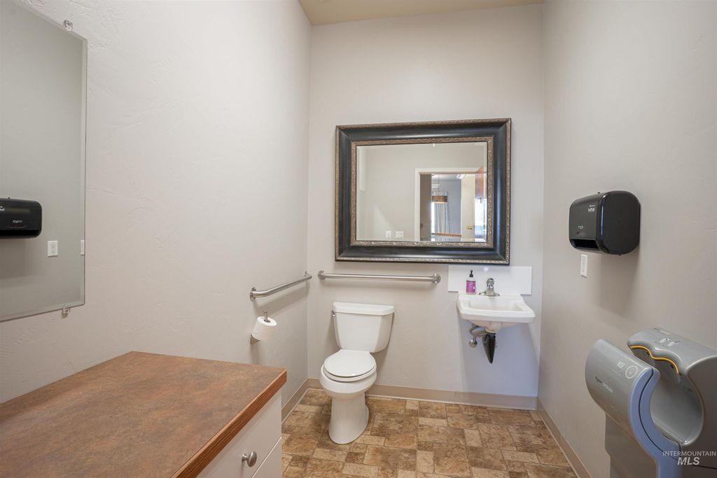 788 Eastland Drive B, Twin Falls, ID 83301 photo 8