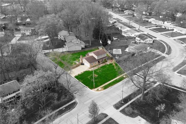 2204 Southeast Boulevard, Salem, OH 44460