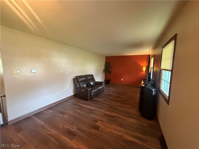 2204 Southeast Boulevard, Salem, OH 44460
