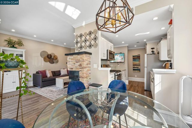 8035 Mountain View Dr C, Pleasanton, CA 94588