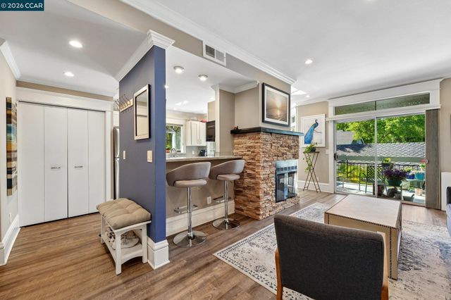 8035 Mountain View Dr C, Pleasanton, CA 94588