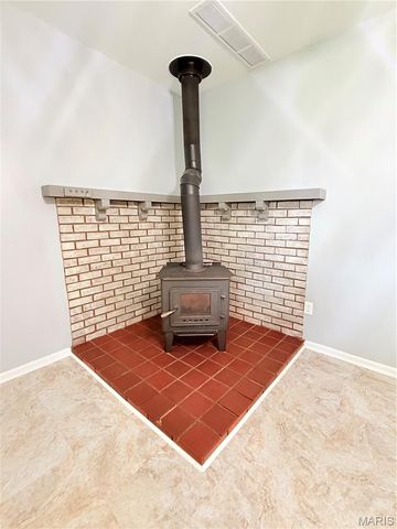 8117 Berry Road, Bonne Terre, MO 63628