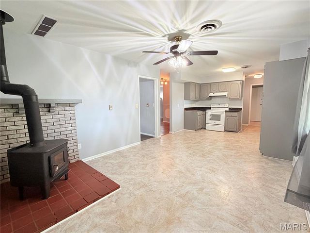 8117 Berry Road, Bonne Terre, MO 63628