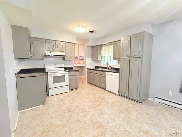 8117 Berry Road, Bonne Terre, MO 63628