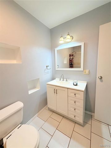 8117 Berry Road, Bonne Terre, MO 63628