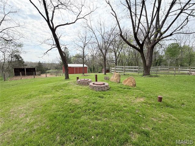 8117 Berry Road, Bonne Terre, MO 63628