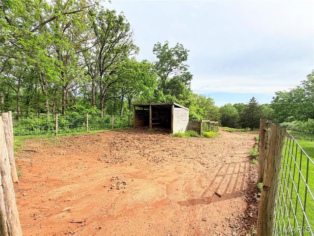 8117 Berry Road, Bonne Terre, MO 63628