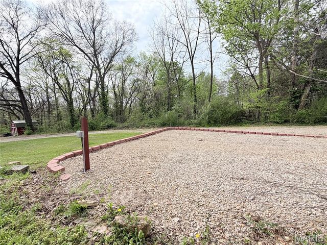 8117 Berry Road, Bonne Terre, MO 63628