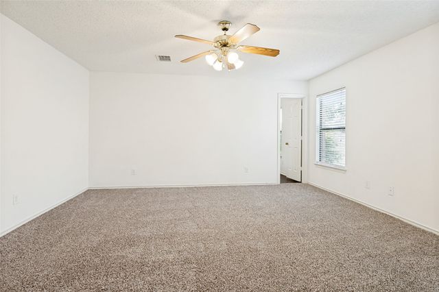 309 Sandlewood Lane, Cedar Hill, TX 75104