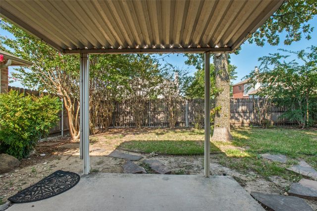 309 Sandlewood Lane, Cedar Hill, TX 75104