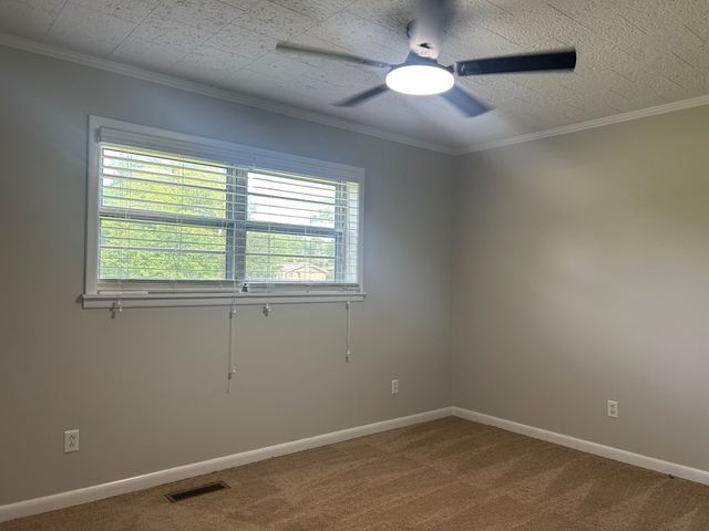 406 Park St, Ashford, AL 36312