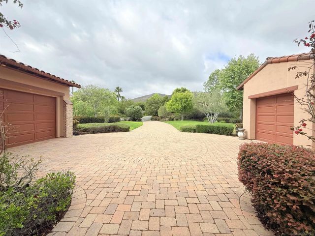 17813 La Amapola, Rancho Santa Fe, CA 92067