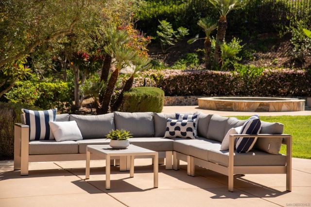 17813 La Amapola, Rancho Santa Fe, CA 92067