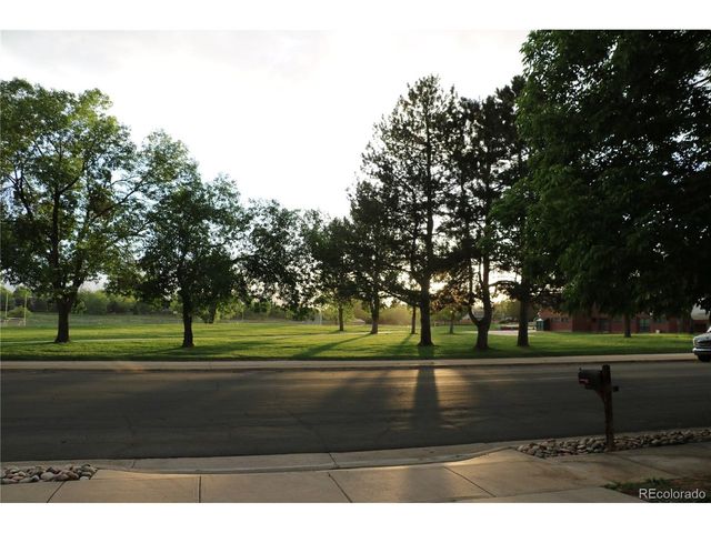 1508 Daphne St, Broomfield, CO 80020