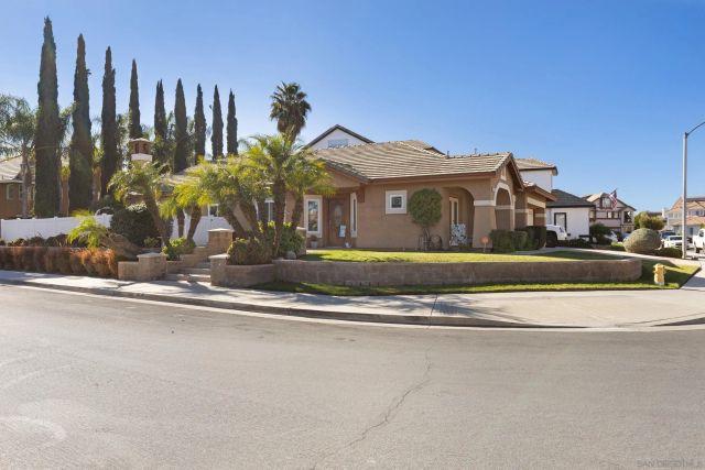 29991 Peach Tree Ct, Murrieta, CA 92563