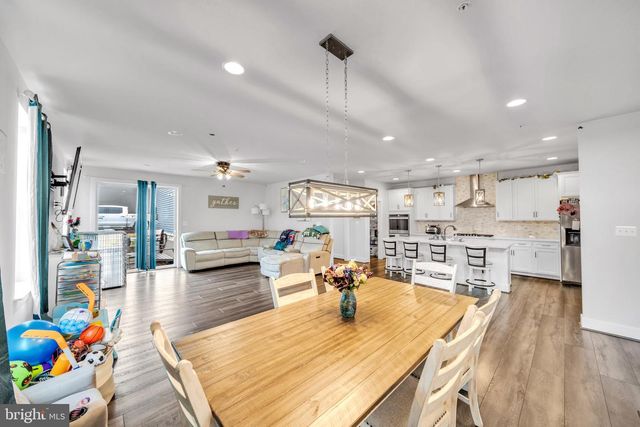 226 REDPOLL ALY, Clarksburg, MD 20871