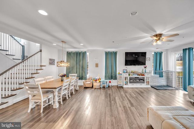 226 REDPOLL ALY, Clarksburg, MD 20871