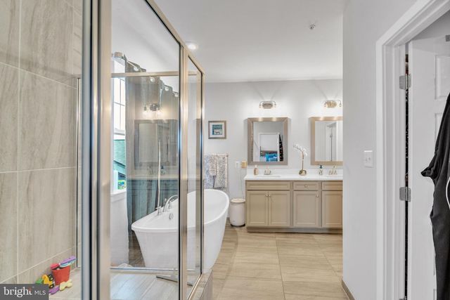 226 REDPOLL ALY, Clarksburg, MD 20871