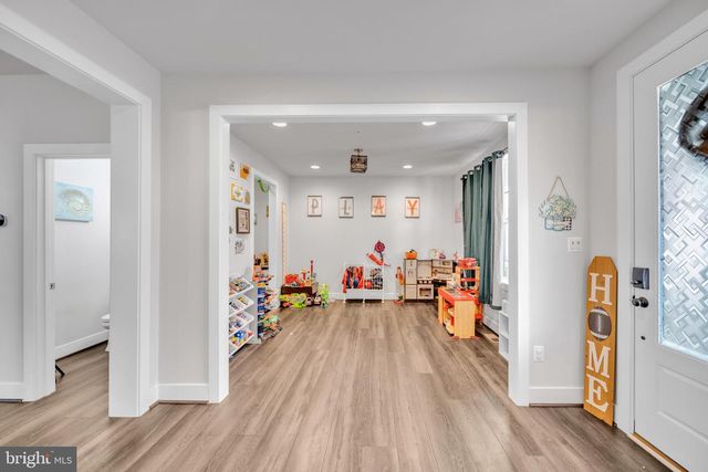 226 REDPOLL ALY, Clarksburg, MD 20871