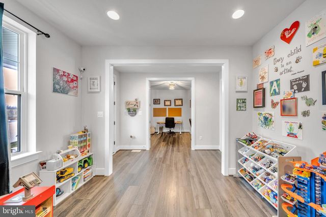 226 REDPOLL ALY, Clarksburg, MD 20871