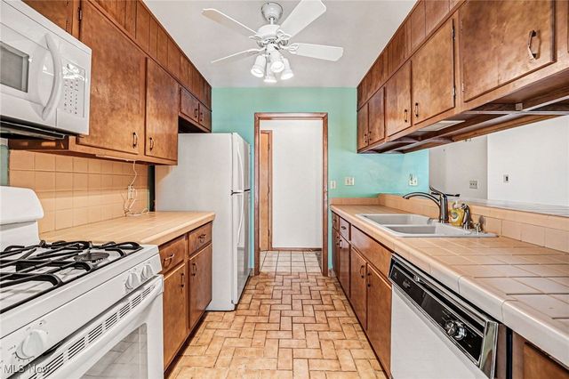 1126 Norwood Drive, Ashtabula, OH 44004