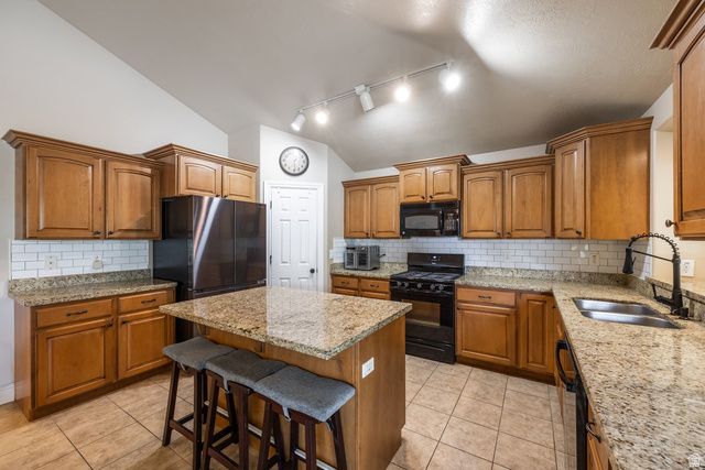 6372 W CERRO LN, West Valley City, UT 84128